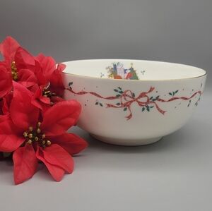 Vintage Mikasa Christmas Serving Bowl, Pattern Christmas Cheer